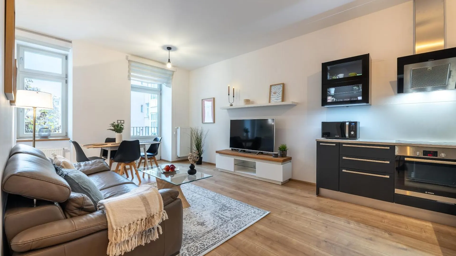 Peaceful & Cozy Living In Vysehrad With A Balcony Apartamento Praga 0*,