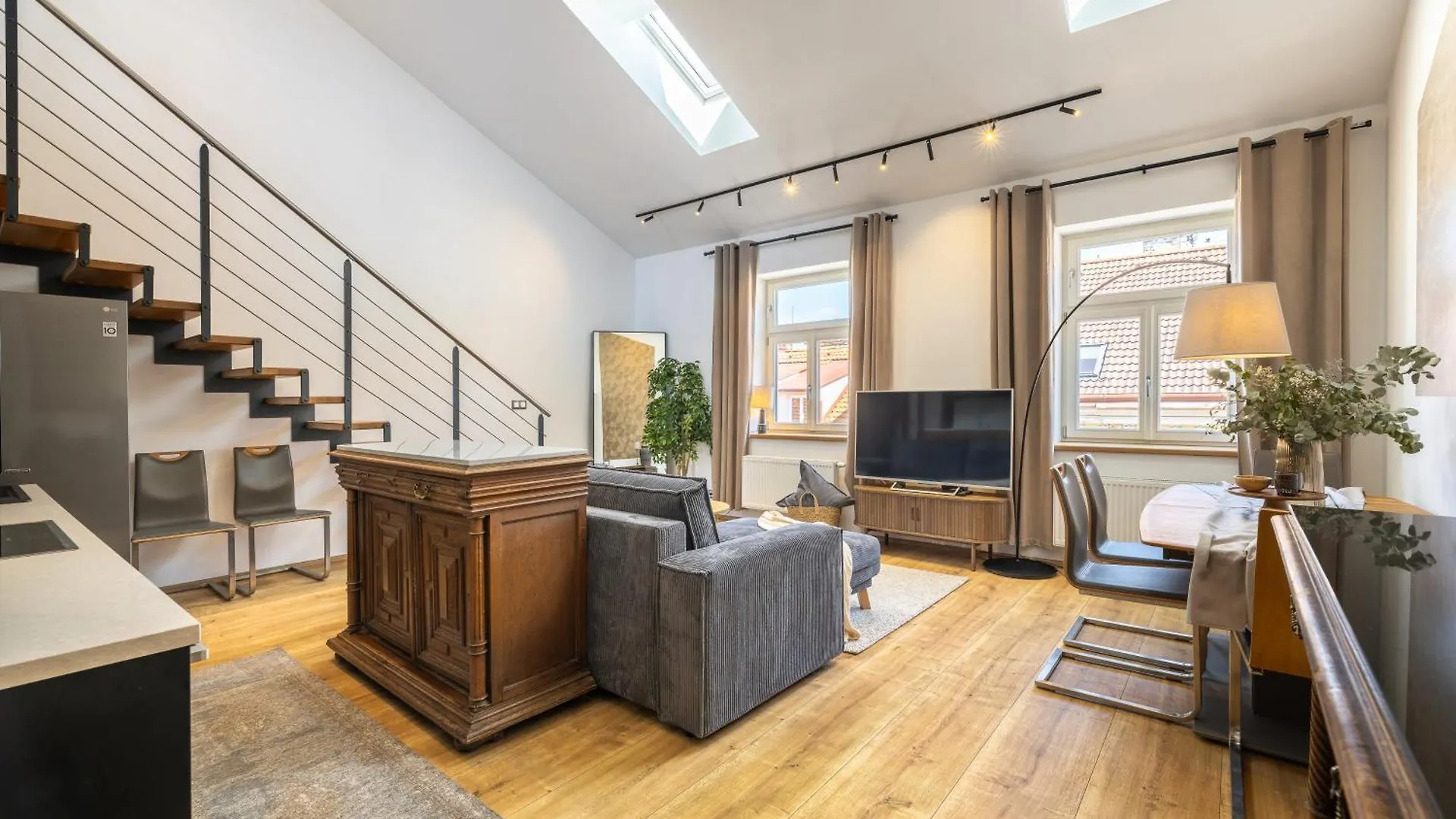Peaceful & Cozy Living In Vysehrad With A Balcony Apartamento Praga 0*,  República Checa