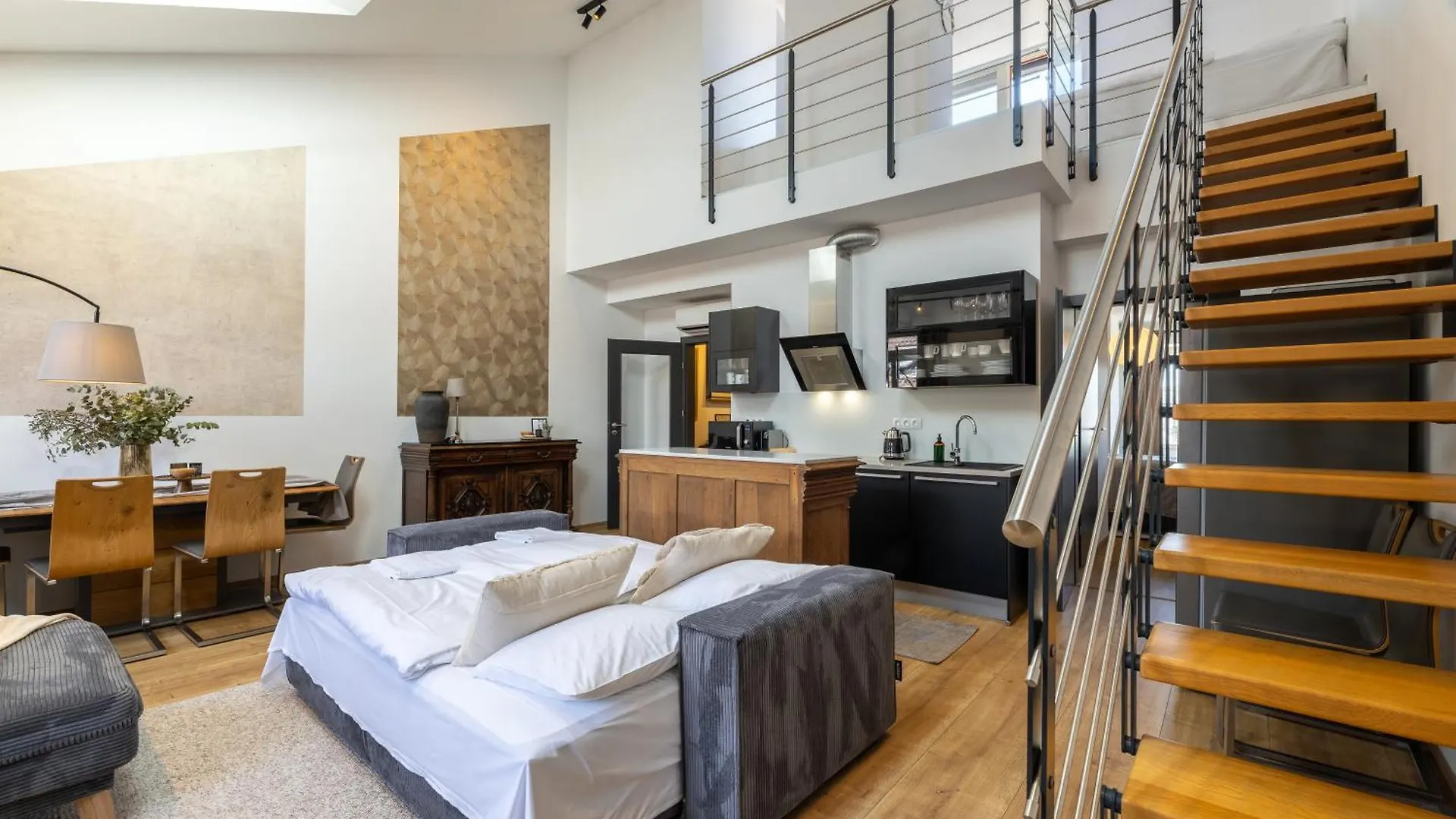 Peaceful & Cozy Living In Vysehrad With A Balcony Apartamento Praga República Checa