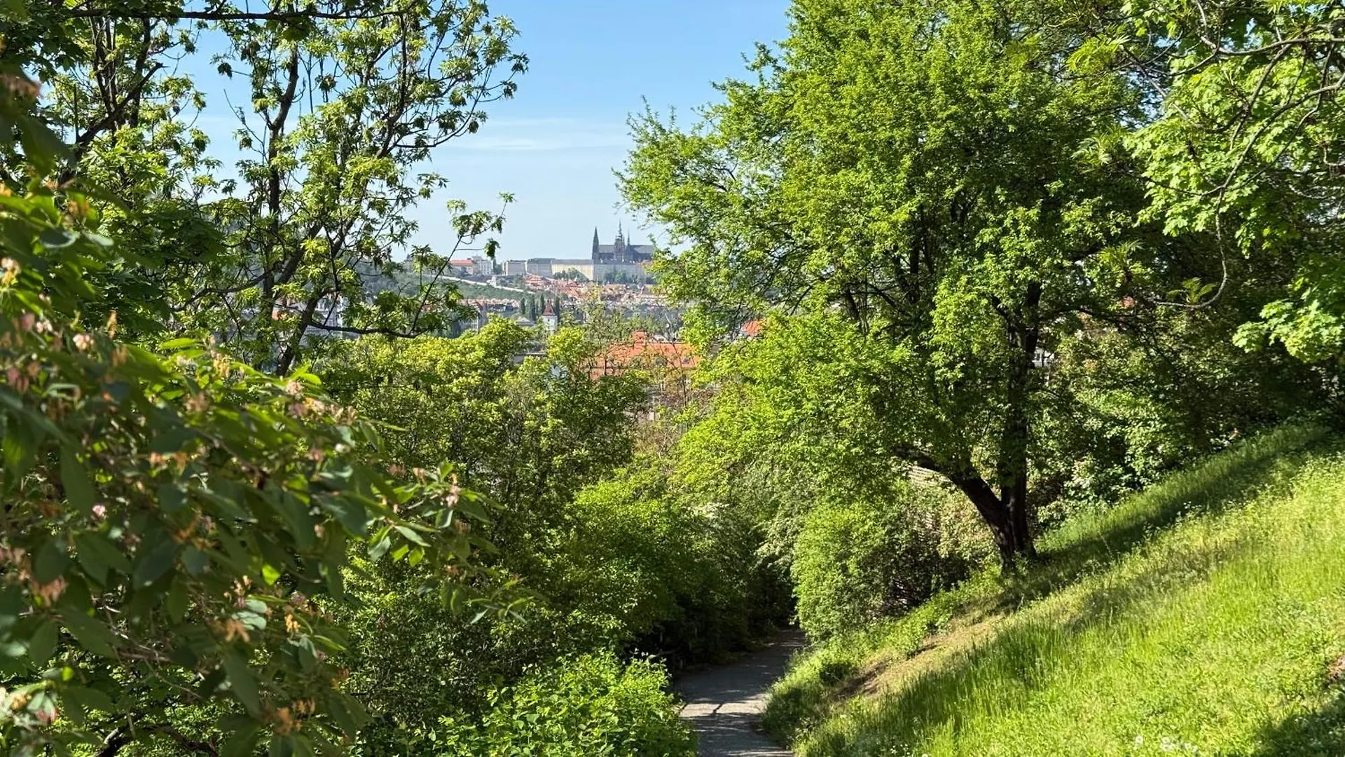 Peaceful & Cozy Living In Vysehrad With A Balcony Apartamento Praga 0*,
